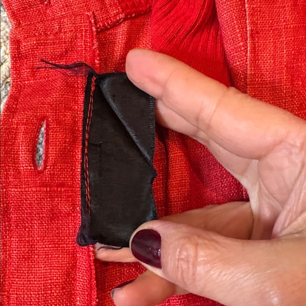 Vintage Red Linen Midi Dress With Button down Back - Picture 13 of 15